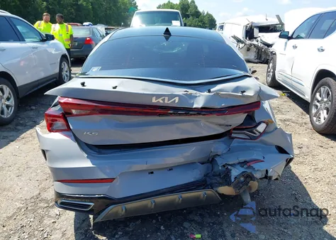 2022 Kia K5 Gt-Line z USA, uszkodzony, nr VIN 5XXG64J24NG112715